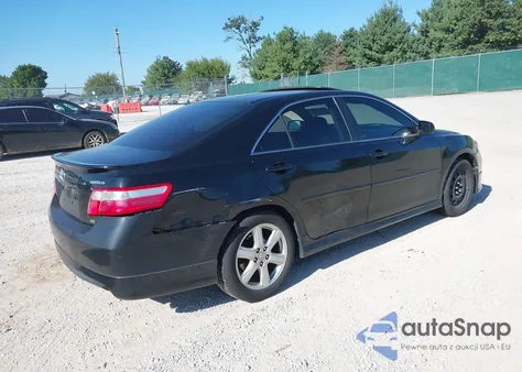 2009 Toyota Camry Se z USA, uszkodzony, nr VIN 4T1BE46KX9U371470